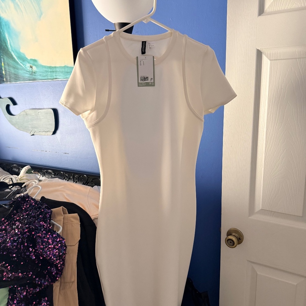 H&M white fitted dress